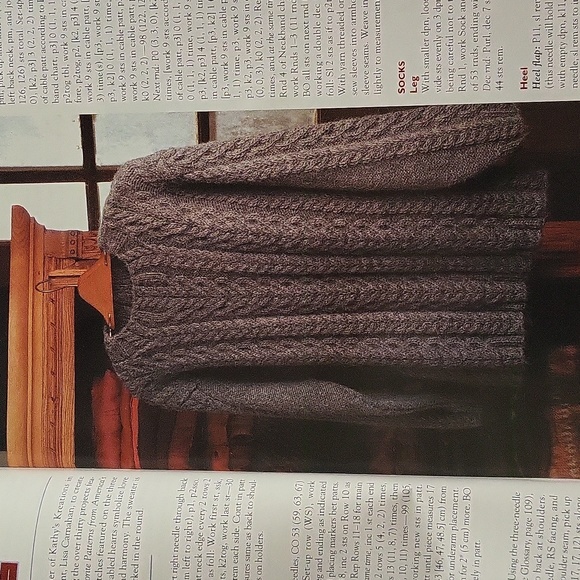 Interweave Knits Magazine Fall 2001 Fabulous Fall Sweaters For Work And Play - Picture 10 of 12